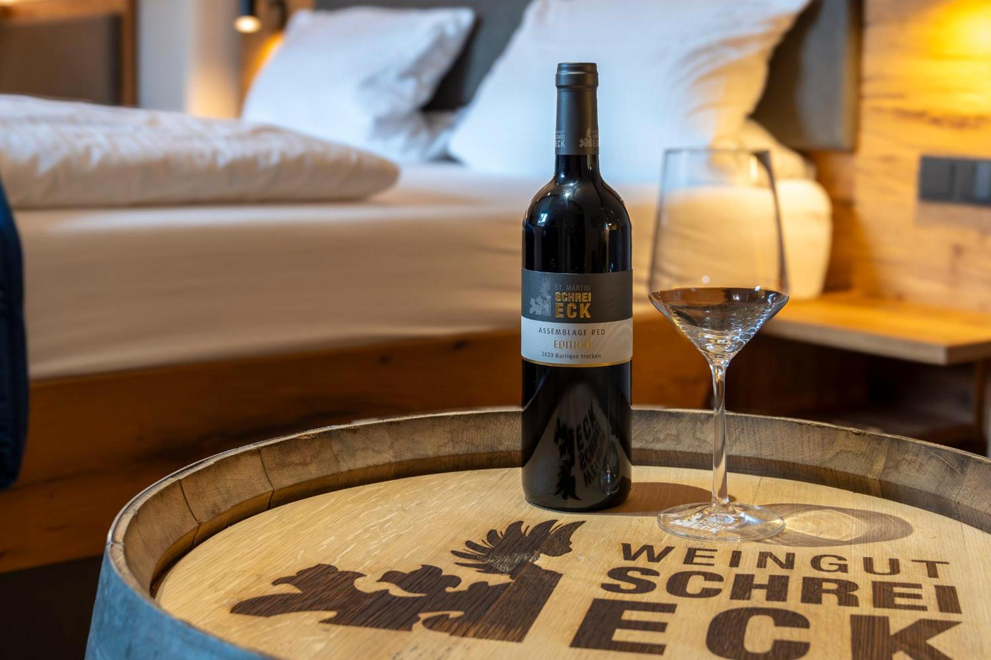 Weingut Schreieck Vinotel & Gutshaus Санкт-Мартін Екстер'єр фото