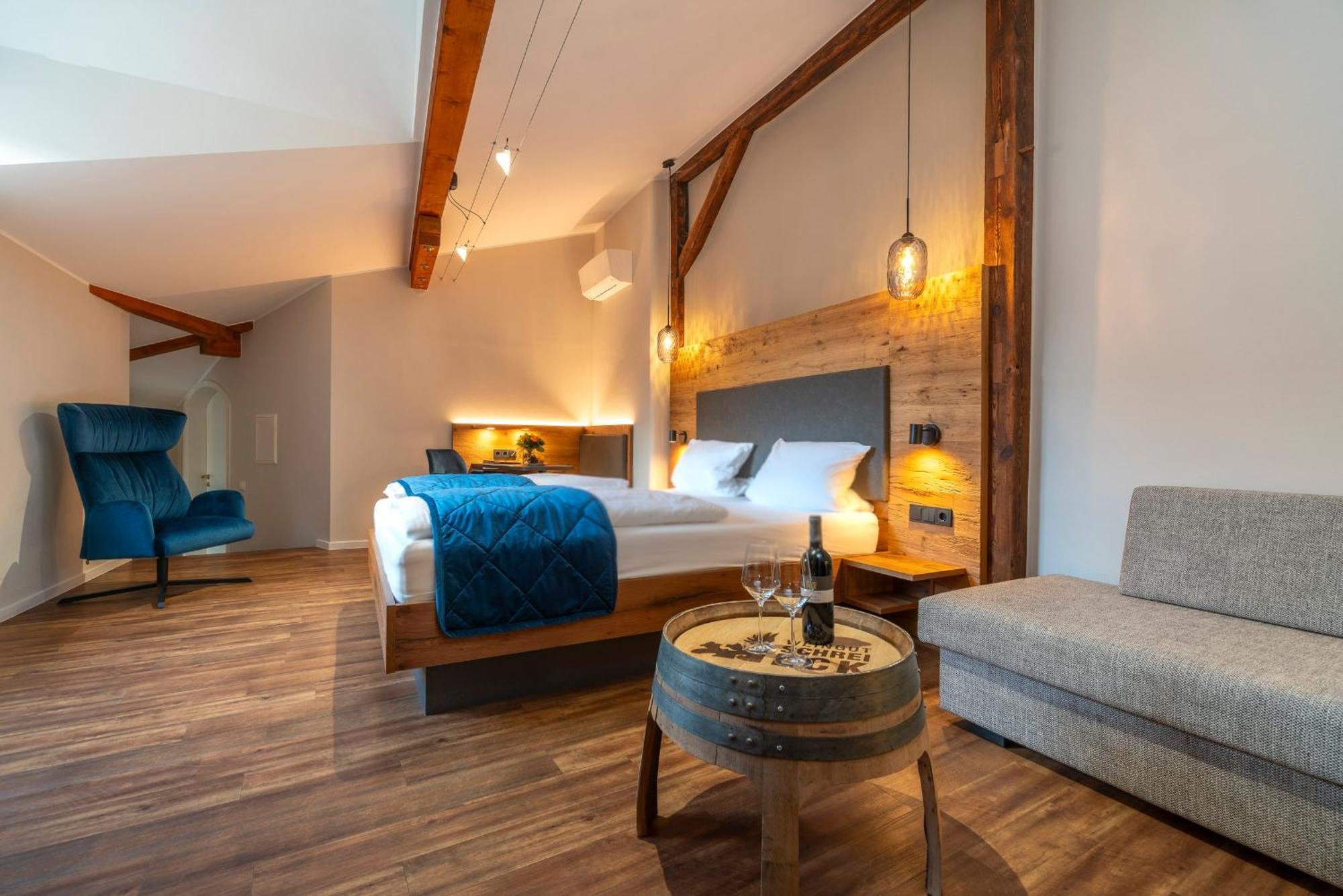 Weingut Schreieck Vinotel & Gutshaus Санкт-Мартін Екстер'єр фото